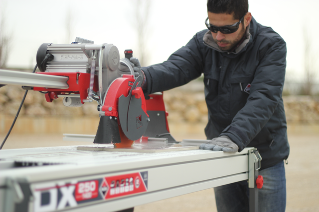 DX-250 PLUS 1400 Laser & Level ZERO DUST 2