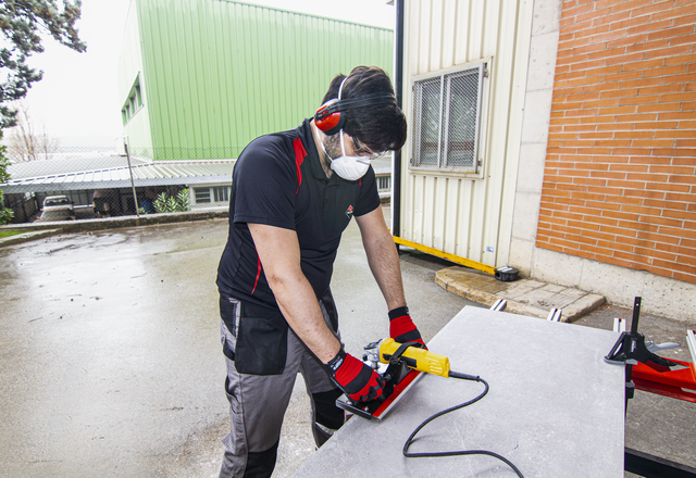 PRO-EDGER bevelling and mitring accessory 3